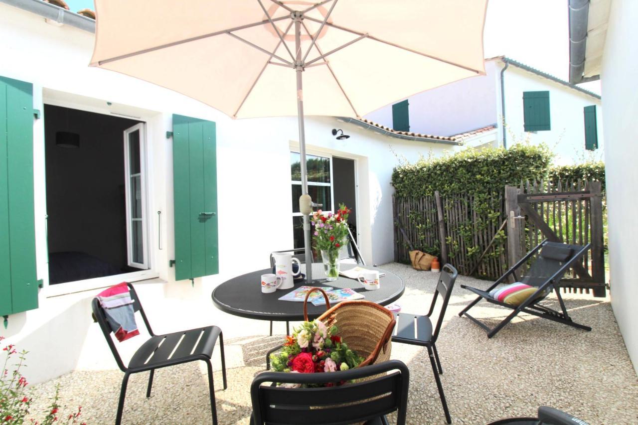 Le Clos Des Vieux Moulins La Flotte Kültér fotó